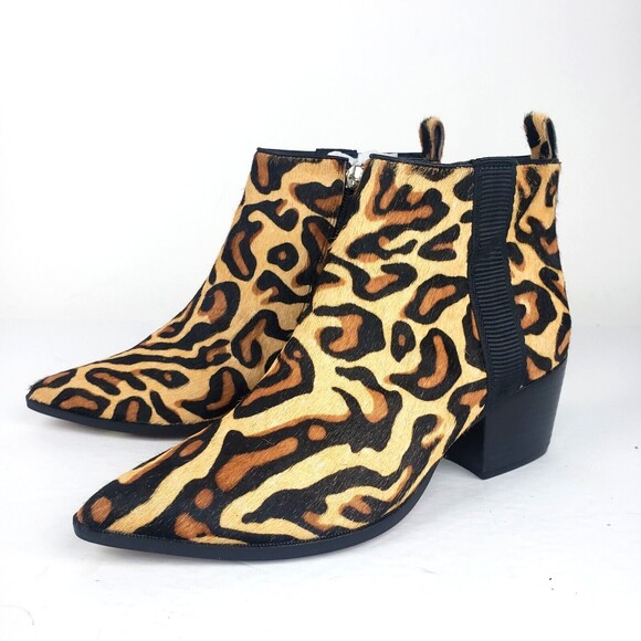 L. Paolo Womens Ankle Booties cheetah print with real fur Size 6.5